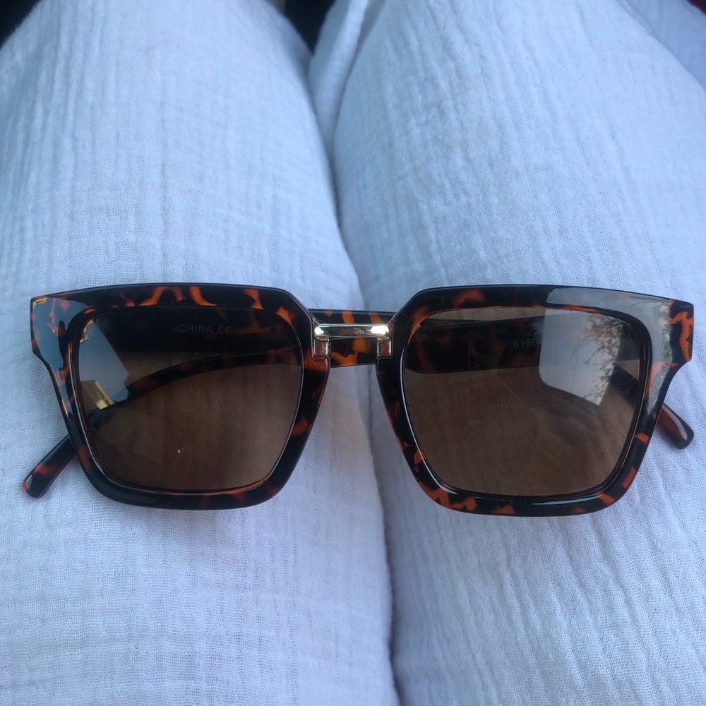 Tortoise shell sunglasses